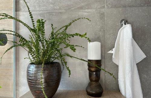 Arborg House | Art Guesthouse Olla