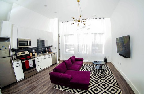 Castleberry Hill Apartment | Art House ATL