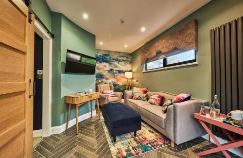 Londonderry House | Art House