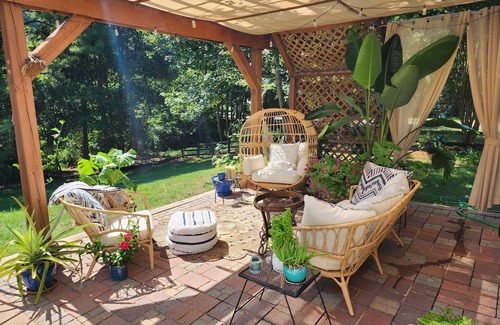 Huntersville House | Art Jungle Sanctuary Home