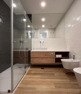 Aveiro Apartment | Art Living Gravito incl Parking by Home Sweet Home Aveiro