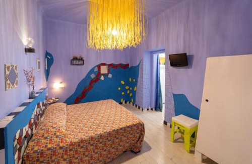 Coreggia Bed & Breakfast | Art Rooms Joyful People
