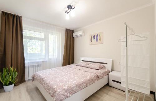 Obolon' Apartment | ARTAL Apartment on Obolonskaya Square 1