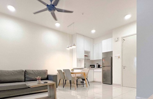 Kuala Lumpur Apartment | Arte Mont Kiara Luxury Suite by Stay Hub