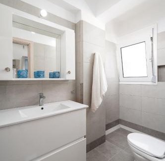 Neo Kalamaki Apartment | Artemis Seaside House, With Sea View