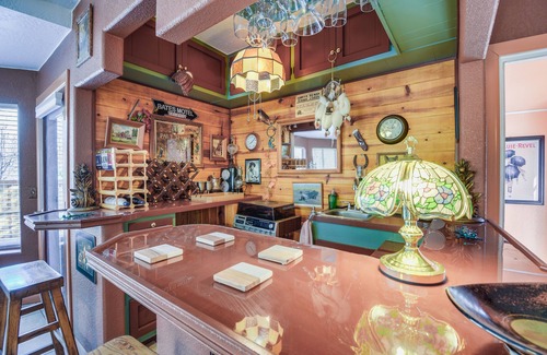Cottonwood Cottage | Artfully Decorated Cottonwood Home: Pets Welcome!