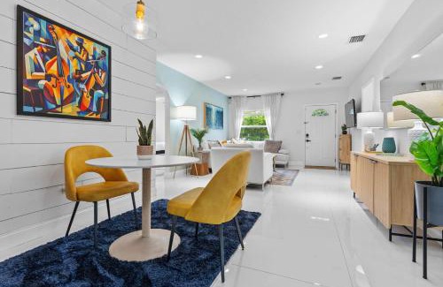 Liberty City House | ArtHaus- Fully Stocked Kitchen and Fenced Yard