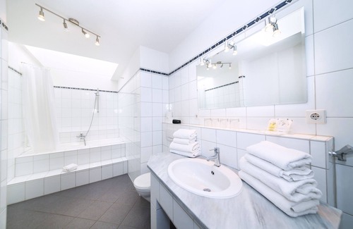Mitte Hotel | ArtHotel City