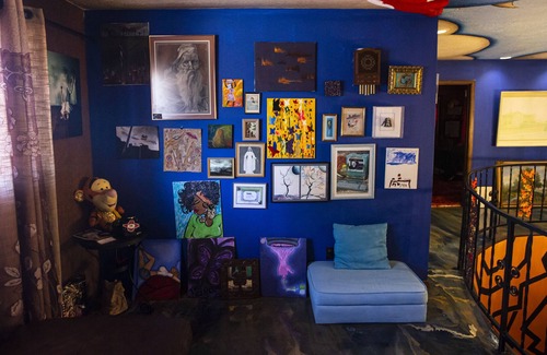 Southeast Heights House | ArtHouse505 w/indoor pool & unique retro experience