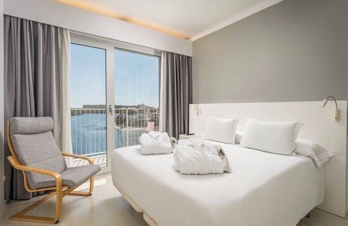 Es Castell Hotel | ARTIEM Carlos - Adults Only Hotel