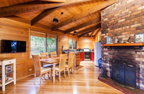 Fairhaven House | Artist Retreat Amongst Nature