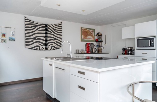 Zola Ski Chalet | Artist's loft in the heart of the Zola district (2 pers.)