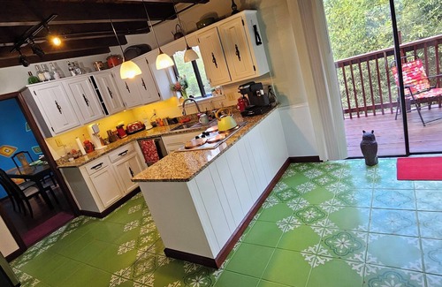 Fayetteville House | Artistic 70s house will make you feel nostalgic with all the modern comforts.