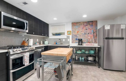 Belmont Apartment | Artistic Craftsman Style Home Downstairs Apartment