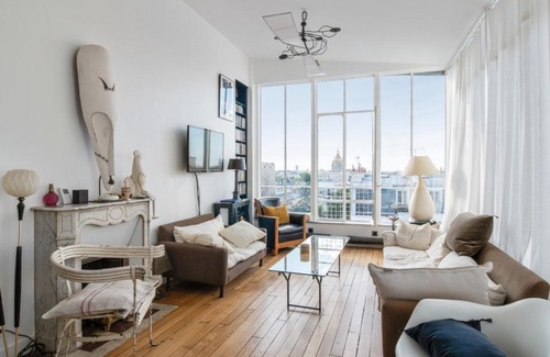 Quartier de l'Ecole-Militaire Apartment | Artistic flat with an incredible view close to Eiffel Tower - Welkeys
