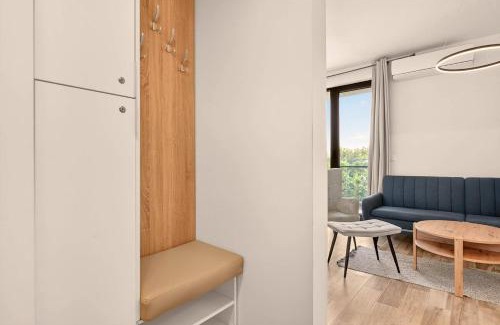 Saints Constantine and Helena Apartment | Artistic space in Azur Premium