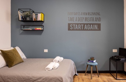 Haifa Apartment | Artistic Vibes Green Studio by Sea N' Rent
