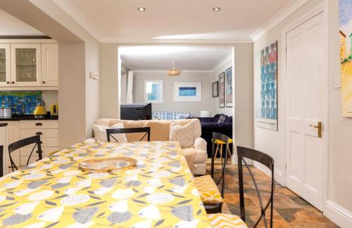 Wool House | Artists Coastal Retreat