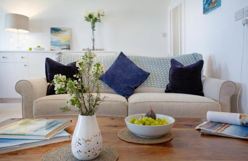Sidmouth Apartment | Artists View