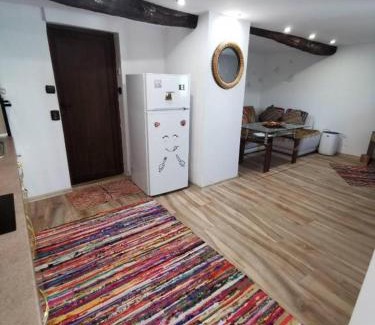 Veliko Tarnovo House | Arts Guest House -Beautiful villa for 6 persons