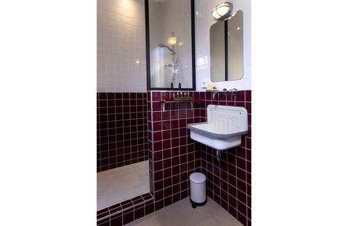 Clermont Ferrand City Centre Hotel | Artyster Clermont-Ferrand