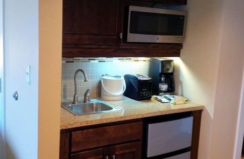Palm Beach Resort | Aruba Surf Club 2 bedrooms sleeps 8