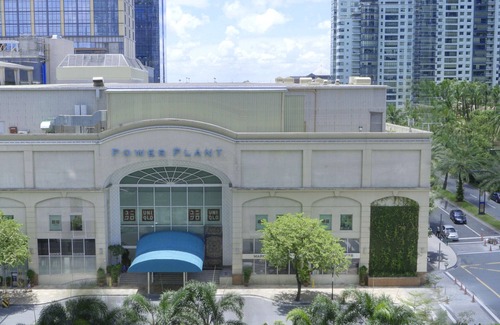 Downtown Apartment | Aruga Apartments by Rockwell Makati