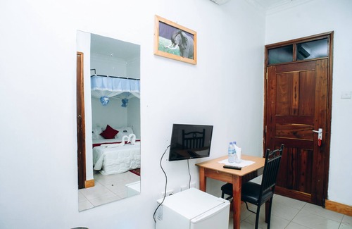 Arusha House | Arusha Giraffe Lodge
