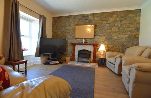 Aberporth Apartment | Arwel Aberporth