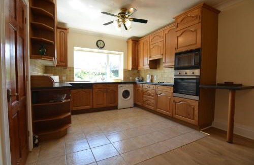 Aberporth Apartment | Arwel Aberporth