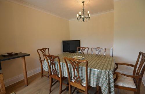 Aberporth Apartment | Arwel Aberporth