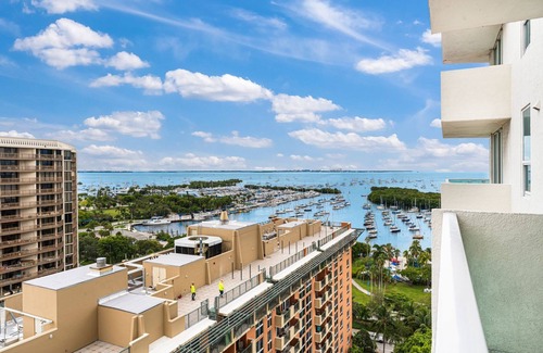 Coconut Grove Condo | ARYA HOTEL STUDIO BY IMD MIAMI VACATION RENTALS OCEAN VIEW BALCONY FREE PARKING