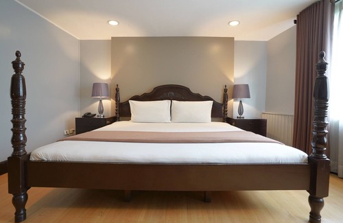 Paco Hotel | Arzo Hotel Manila
