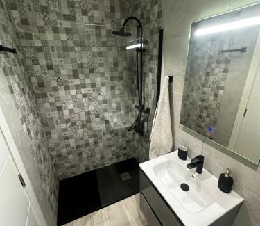 Carino Apartment | As Cañotas