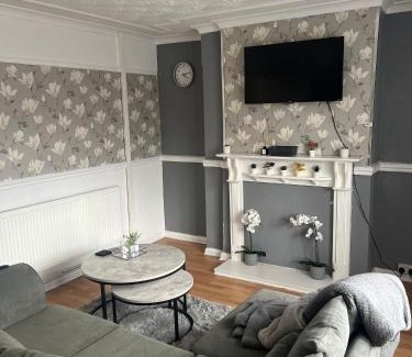 Walsall House | AS Peaceful Home
