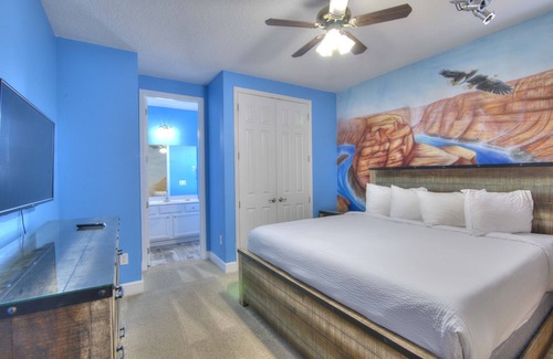 Briargrove House | AS SEEN ON TV! America the Beautiful Bowling Villa