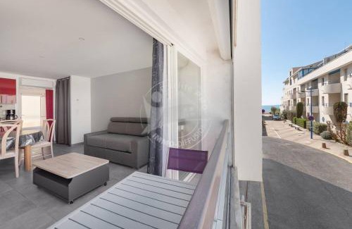 Le Grau-Du-Roi Apartment | AS21512 - Studio Cabine vue mer latérale avec parking privé à 20m de la plage