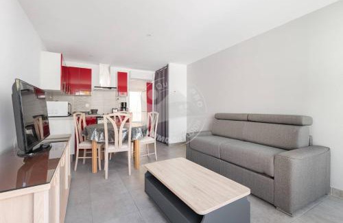 Le Grau-Du-Roi Apartment | AS21512 - Studio Cabine vue mer latérale avec parking privé à 20m de la plage