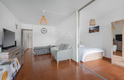 Le Grau-Du-Roi Apartment | AS22429 - P2 Cabine avec terrasse et jardin privatif