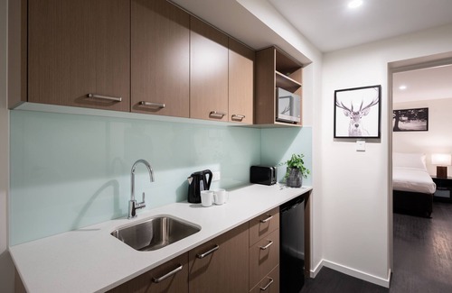 Ascot Hotel | Ascot Budget Inn & Residences