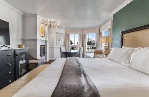 Morro Bay Hotel | Ascot Suites