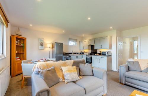 Par House | Ash at Trenython