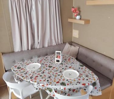 Muston Resort | Ash Close 64- Blue Dolphin Heaven - Budget Caravan