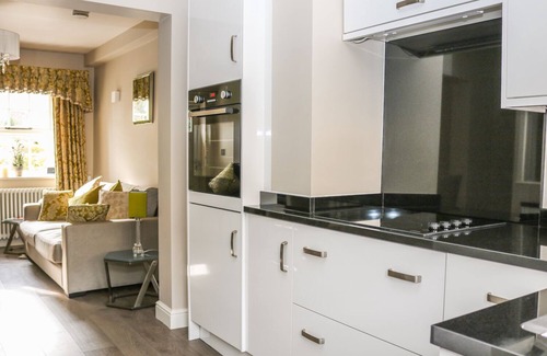 Baslow Cottage | ASH COTTAGE, romantic, luxury holiday cottage in Baslow