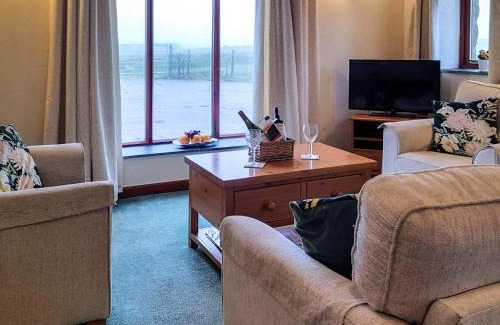 Carnbrea House | Ash Tree Cottage