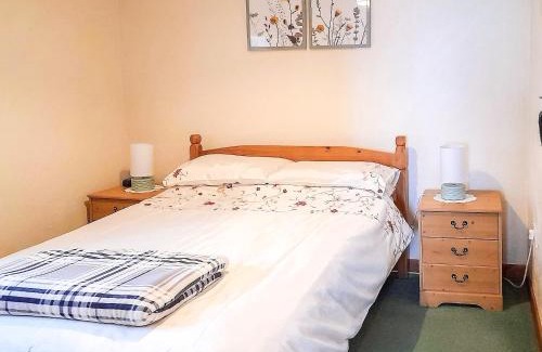 Carnbrea House | Ash Tree Cottage