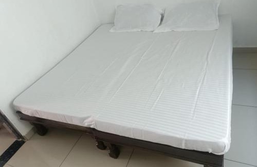 Rajpipla House | ashapura home stay