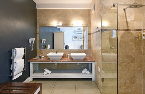 Franschhoek House | Ashbourne Boutique Guesthouse