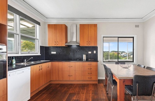 Nambucca Heads House | Ashcroft Cottage, the ultimate family home awaits you for your next seaside getaway.