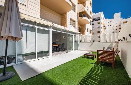 Ashdod Apartment | Ashdod Skyview modern 3bdr apartment by torohome
